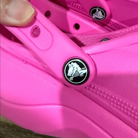 CROCS Women's Bright Pink Sandals - Picture 2 of 7